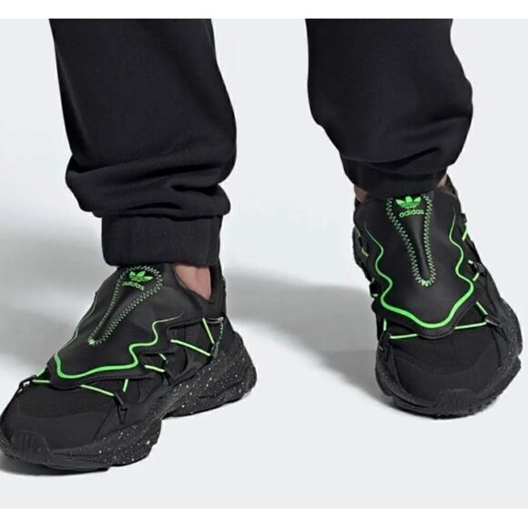 adidas Other - Adidas Ozweego Lace Up Black Sneakers Size 7